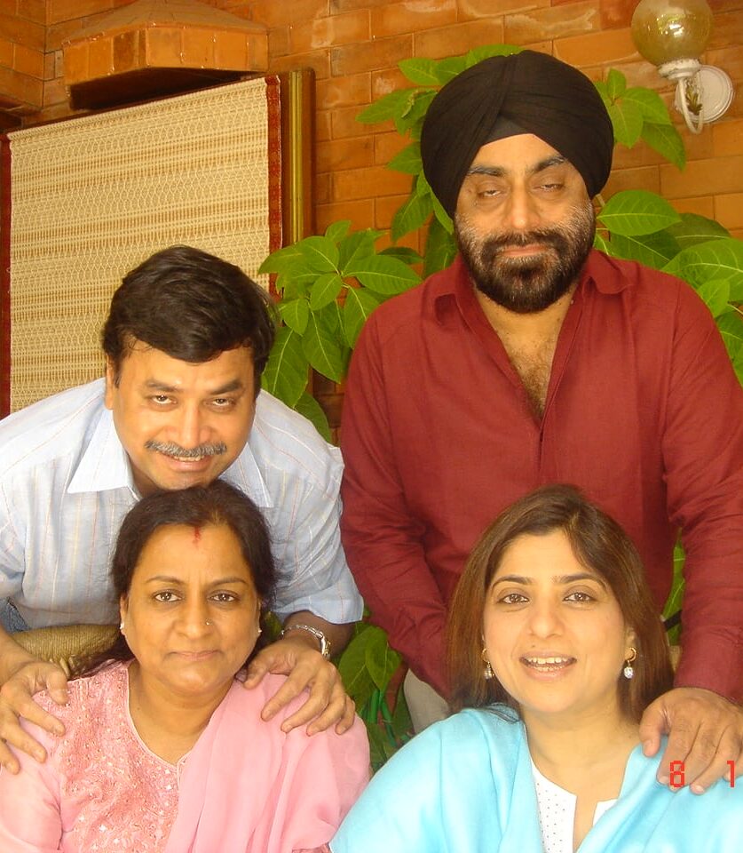 SAROJ_MINI_BDAY_08_01_2006 031